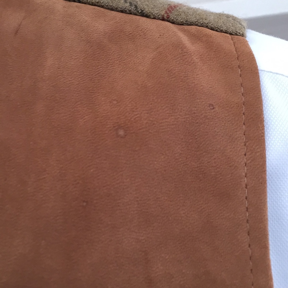 ๐Sale๐๐ฅHolland &Holland London Suede Vintage Vest - Picture 7 of 11